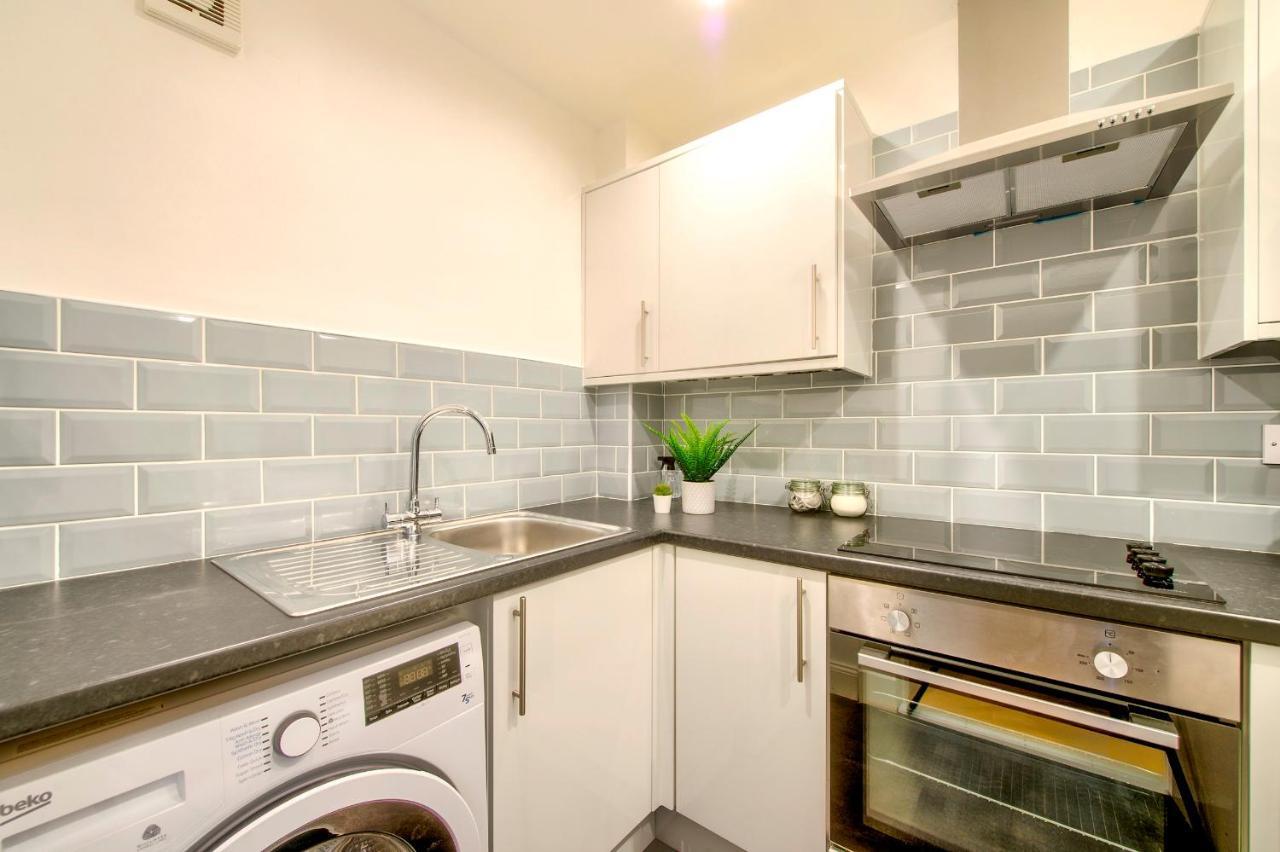 Apartament Pass The Keys Stylish 2 Bed In Heart Of West End Glasgow Zewnętrze zdjęcie